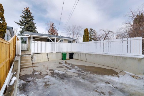 1007 Hunterston Place Nw, Calgary, AB - Outdoor