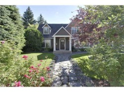 52 Maryland Place SW Calgary, AB T2V 2E7