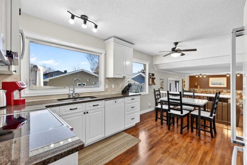 168 Midlake Boulevard Se, Calgary, AB - Indoor