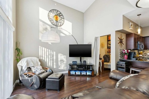 411-4303 1 Street Ne, Calgary, AB - Indoor Photo Showing Living Room