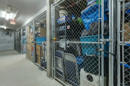 411-4303 1 Street Ne, Calgary, AB - Indoor