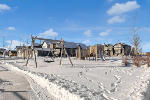 812 Reynolds Manor Sw, Airdrie, AB - Outdoor