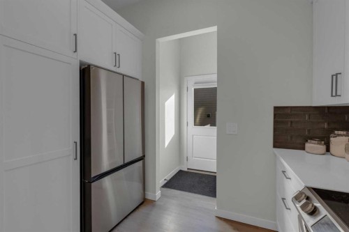 812 Reynolds Manor Sw, Airdrie, AB - Indoor