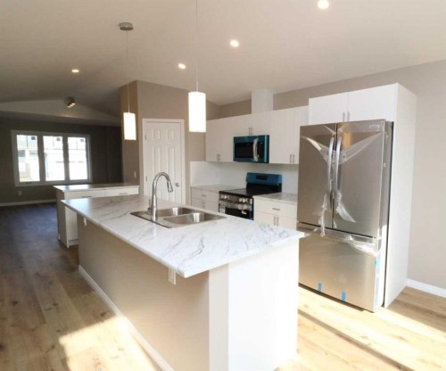 447 Henricks Drive, Irricana, AB 