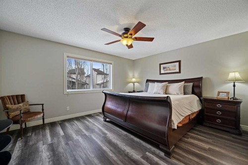 169 Panamount Green Nw, Calgary, AB - Indoor Photo Showing Bedroom