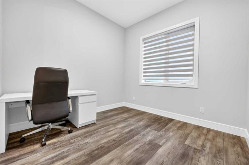 95 Rock Lake View Nw, Calgary, AB - Indoor Photo Showing Office