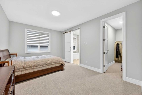 95 Rock Lake View Nw, Calgary, AB - Indoor Photo Showing Bedroom