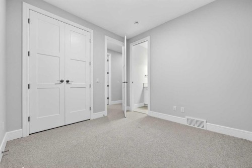 95 Rock Lake View Nw, Calgary, AB - Indoor Photo Showing Other Room