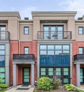 606 Aspen Meadows Hill SW Calgary, AB T3H 0G3