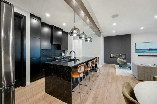 123 Treeline View Sw, Calgary, AB - Indoor Photo Showing Other Room