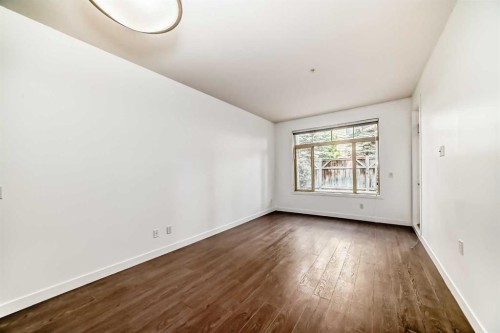 109-22 Auburn Bay Link Se, Calgary, AB - Indoor Photo Showing Other Room