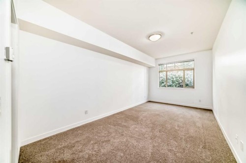 109-22 Auburn Bay Link Se, Calgary, AB - Indoor Photo Showing Other Room