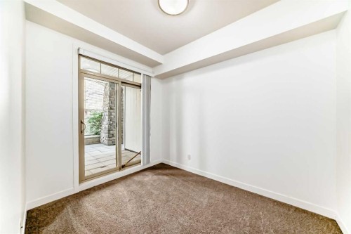109-22 Auburn Bay Link Se, Calgary, AB - Indoor Photo Showing Other Room