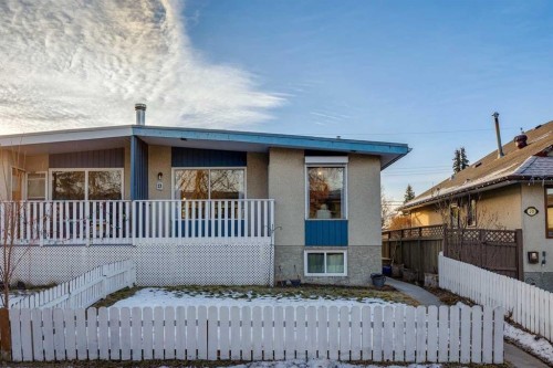 23 Dovercliffe Way Se, Calgary, AB - Outdoor With Deck Patio Veranda