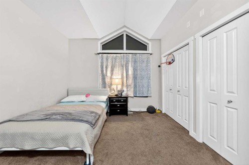 156 Skyview Ranch Road Ne, Calgary, AB - Indoor Photo Showing Bedroom