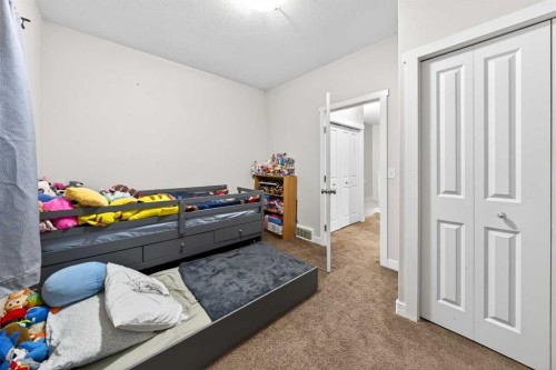 156 Skyview Ranch Road Ne, Calgary, AB - Indoor Photo Showing Bedroom
