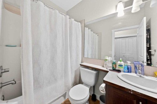 156 Skyview Ranch Road Ne, Calgary, AB - Indoor Photo Showing Bathroom