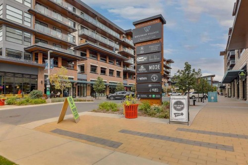 316-30 Mahogany Mews Se, Calgary, AB - Outdoor With Balcony