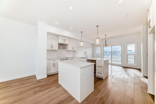 63-145 Cheslea Mews, Chestermere, AB - Indoor Photo Showing Kitchen