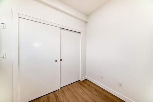 63-145 Cheslea Mews, Chestermere, AB - Indoor Photo Showing Other Room