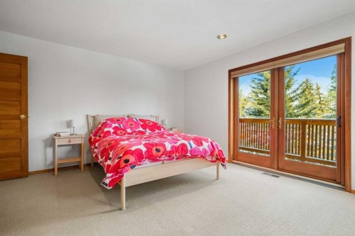 1021 Rundleview Drive, Canmore, AB - Indoor Photo Showing Bedroom