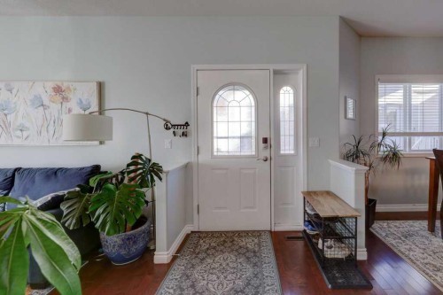 1310 23 Avenue, Didsbury, AB - Indoor Photo Showing Other Room