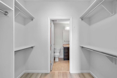 1804-210 15 Avenue Se, Calgary, AB - Indoor With Storage