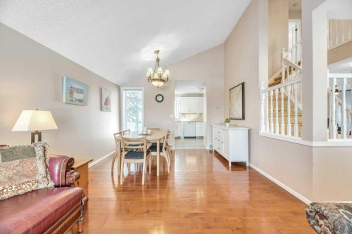 11 Maple Garden, Strathmore, AB - Indoor