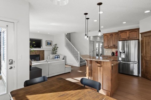 800 Prestwick Circle Se, Calgary, AB - Indoor Photo Showing Kitchen With Stainless Steel Kitchen