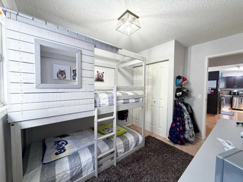 4701 49 Street, Olds, AB - Indoor