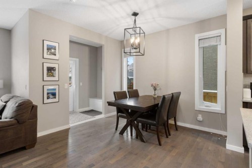 41 Marquis Common Se, Calgary, AB - Indoor Photo Showing Dining Room