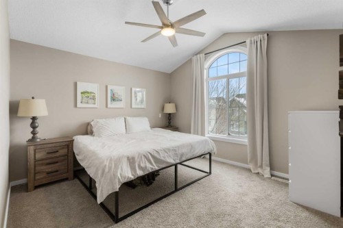 41 Marquis Common Se, Calgary, AB - Indoor Photo Showing Bedroom