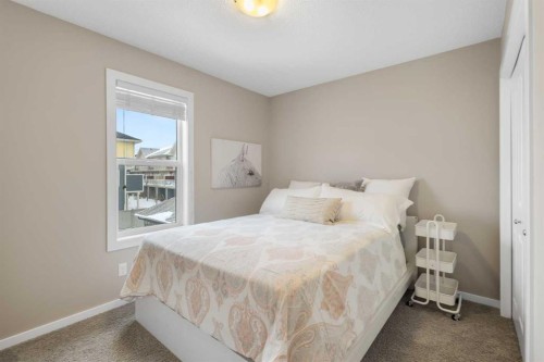 41 Marquis Common Se, Calgary, AB - Indoor Photo Showing Bedroom
