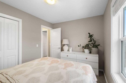 41 Marquis Common Se, Calgary, AB - Indoor Photo Showing Bedroom