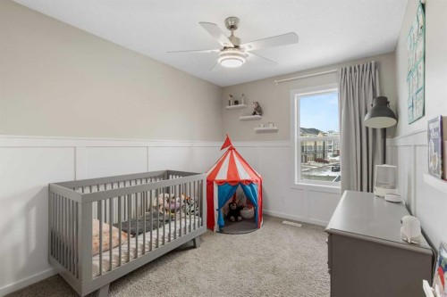 41 Marquis Common Se, Calgary, AB - Indoor Photo Showing Bedroom