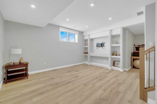 23 Coutts Close, Olds, AB - Indoor Photo Showing Other Room