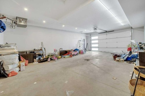 23 Coutts Close, Olds, AB - Indoor Photo Showing Garage