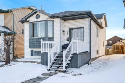 312 Martin Crossing Way NE Calgary, AB T3J 3T2