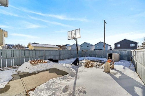 312 Martin Crossing Way Ne, Calgary, AB - Outdoor
