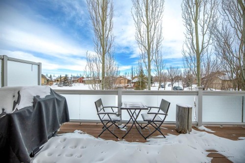 4 Bridle Estates Road Sw, Calgary, AB - Outdoor
