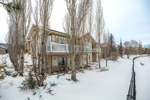 4 Bridle Estates Road Sw, Calgary, AB - Outdoor