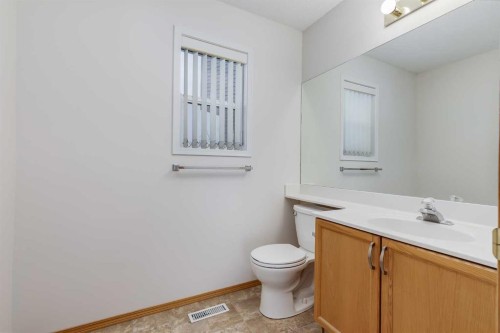 153 Rocky Ridge Court Nw, Calgary, AB - Indoor Photo Showing Bathroom