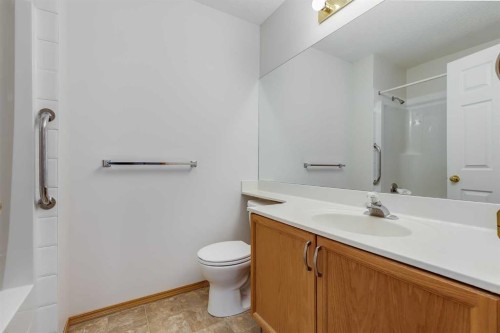 153 Rocky Ridge Court Nw, Calgary, AB - Indoor Photo Showing Bathroom