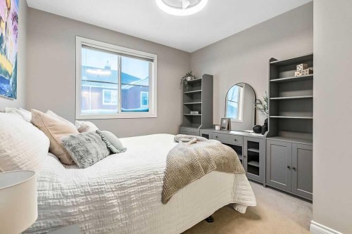 48 Tucker Circle, Okotoks, AB - Indoor Photo Showing Bedroom