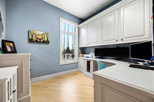 140 Gleneagles Landing, Cochrane, AB - Indoor