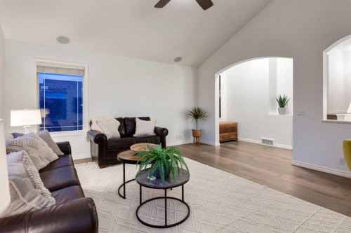 29 Cranleigh Park Se, Calgary, AB 