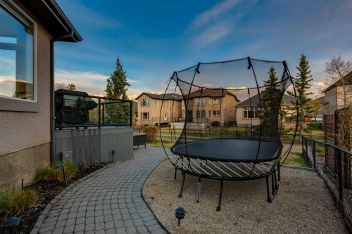 29 Cranleigh Park Se, Calgary, AB 