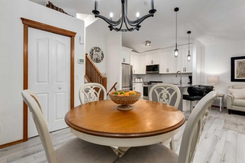 117 Cramond Crescent Se, Calgary, AB - Indoor Photo Showing Dining Room