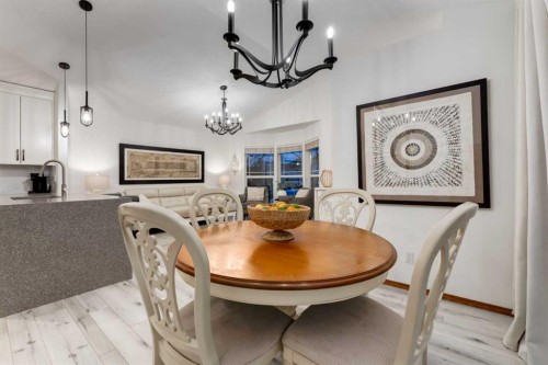 117 Cramond Crescent Se, Calgary, AB - Indoor Photo Showing Dining Room