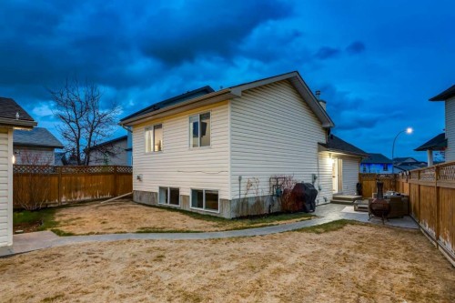 117 Cramond Crescent Se, Calgary, AB - Outdoor With Exterior